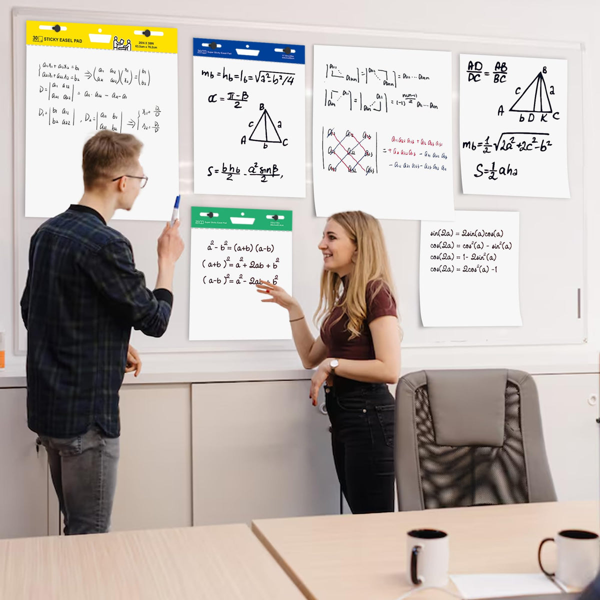 Self Stick Flip Chart Paper 25 in x 30 in 30 Sheets 4 Pad Pack White R51855